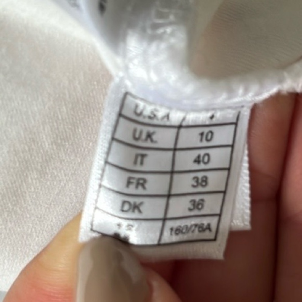 Brooks Brothers Sleeveless White Cotton Blouse – Size 4 - Picture 5 of 7